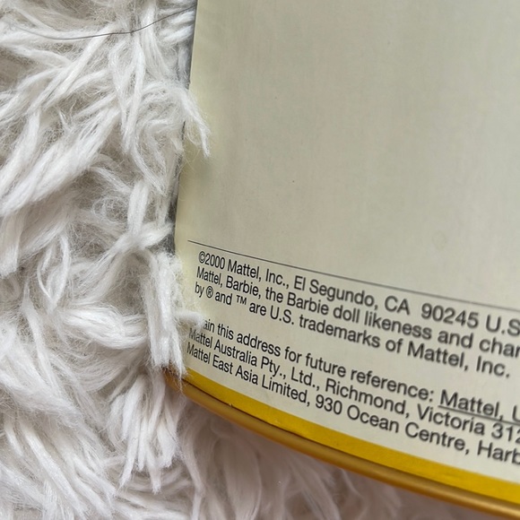 - NRFB Celebration Barbie ~ 2000 🎊 - Picture 6 of 12